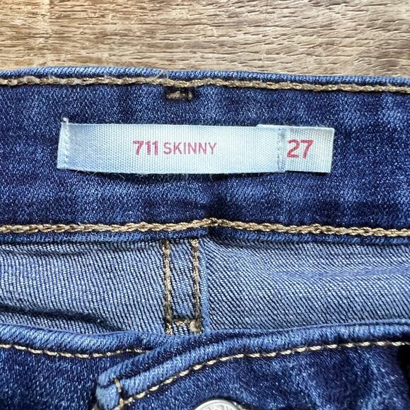 Levi's 711 Skinny Jeans Distressed Dark Wash - Picture 6 of 6